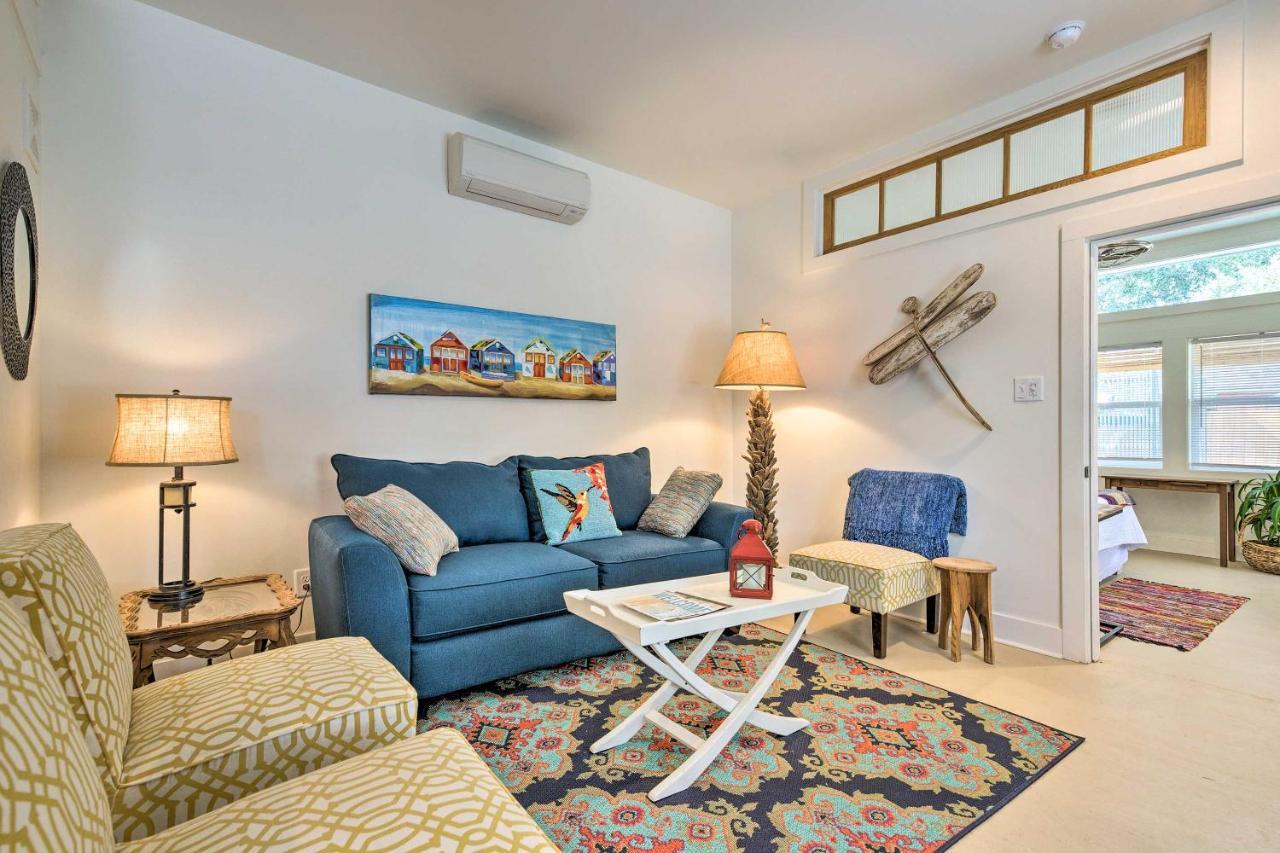 Walk To Beach From Chic Old Town Apartment With Yard Bay St. Louis ภายนอก รูปภาพ